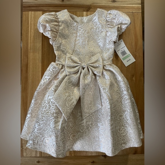 Rare Editions Other - NWT Rare Editions Gold Beige Jacquard Dress, Size 8